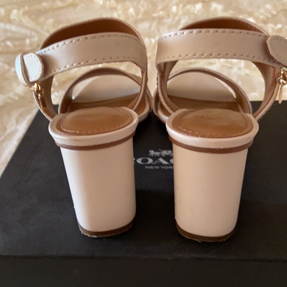 Coach sandals - Picture 4 of 7